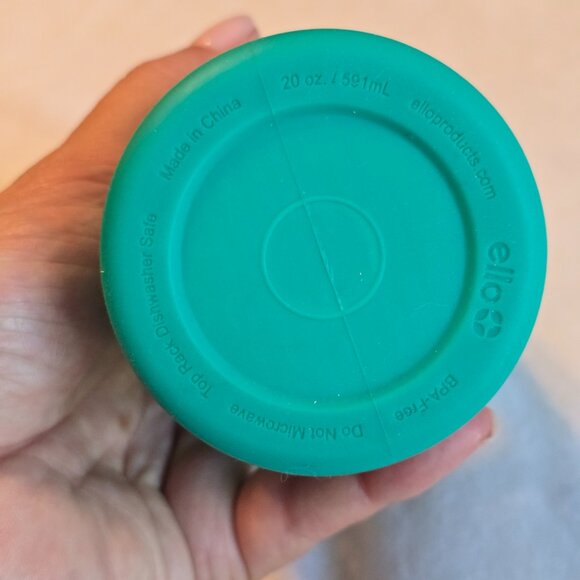 Ello Syndicate Glass Water Bottle Green 20-ounce Reusable Drink Flip Top Lid GUC - Picture 11 of 12